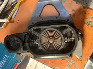 C300/ Cla Woofer
