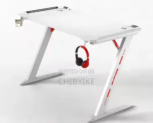 1.2mmtr Z Leg Gaming Table