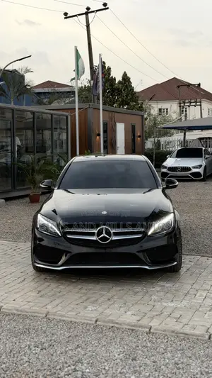 Mercedes-Benz C400 4Matic AWD Sedan (3.0L V6 7A) 2015 Black