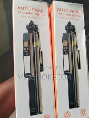 Auto Face Tracking Tripod