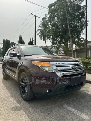 Ford Explorer Limited 4dr 4x4 (3.5L 6cyl 6A) 2011 Maroon