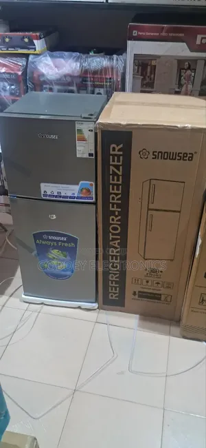 Snowsea Standing Fridge Double Door 2 Years Warranty