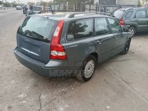 Volvo V50 2.4i 2010 Green
