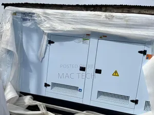 500kva Perkins England Soundproof Generator