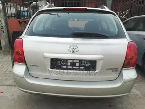 Toyota Avensis 2007 Silver