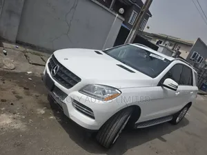 Mercedes-Benz M Class ML350 4dr SUV (3.5L 6cyl 7A) 2015 White