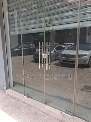 Shop/Office Space to Let
