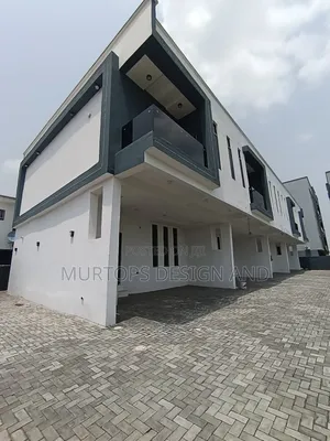 4bdrm Townhouse/Terrace in Lekki for sale