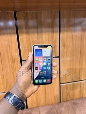Apple iPhone XR 256 GB White