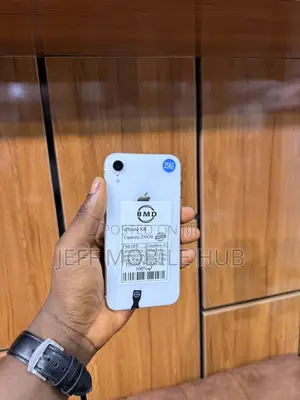 Apple iPhone XR 256 GB White