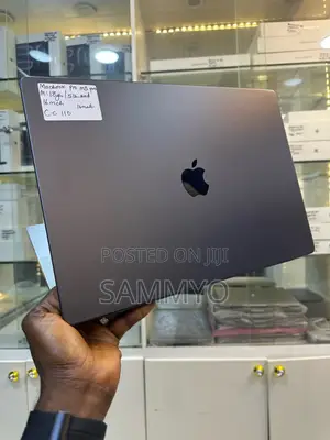 Laptop Apple MacBook Pro 2023 M3 Pro 18GB Apple M3 Pro SSD 512GB