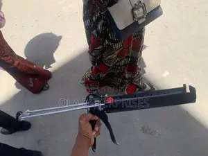 Silicone Sealant Gun