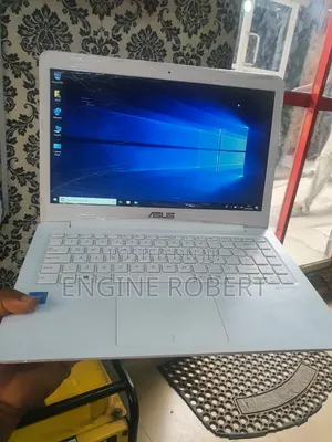 Laptop Asus A42N 4GB Intel SSD 32GB
