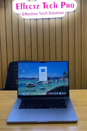 Laptop Apple MacBook Pro 2023 M2 Max 16-inch 64GB Apple M2 SSD 1T