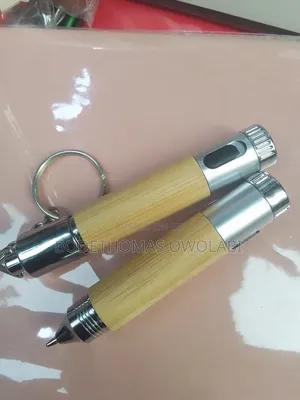 Good Quality Wooden Portable Keyholder Pen and Touchlight