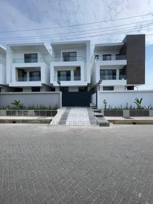 5bdrm Duplex in Ikate for sale