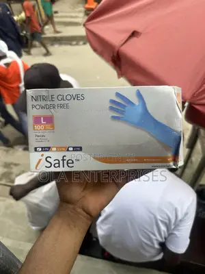 Nitrile Gloves
