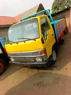 Nigeru Use Toyota Dyna 100 Normal Hand 3y Petrol Engine