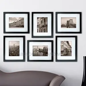 Mount Border Frame