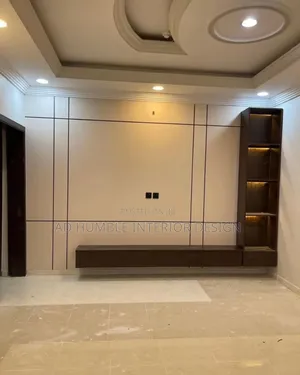 Sleek and Gloxy Tv Console