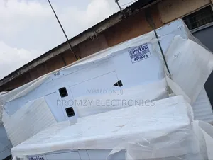 400kva Perkins Diesel Soundproof Generator 2years Wty
