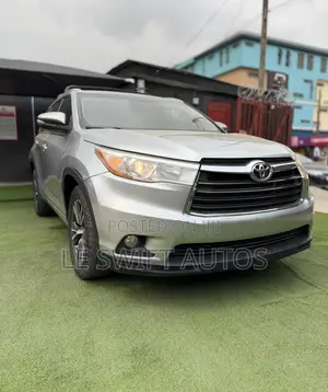 Toyota Highlander 2016 Silver
