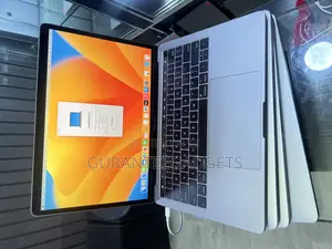 Laptop Apple MacBook Pro 2017 16GB Intel Core i7 SSD 1T
