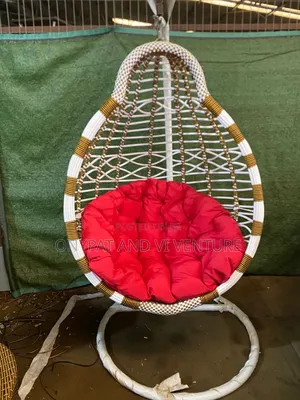 Classic Hanging Swing Outdoor Chair