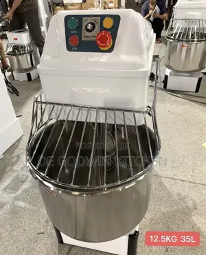 25kg Half Bag Mixer Now Available