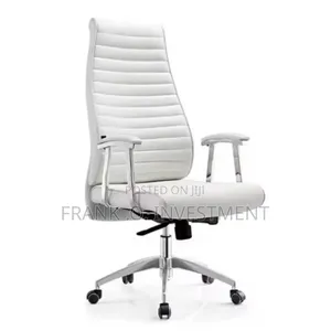 High-Back Executive Office Studio Jazzy Swivel Office Chair