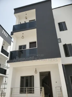 4bdrm Duplex in Life Camp for sale