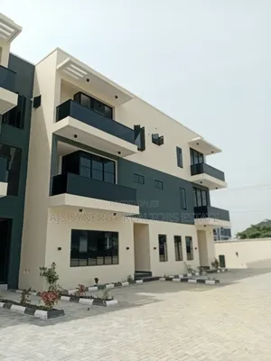 4bdrm Penthouse in Abraham Adesanya Estate for sale