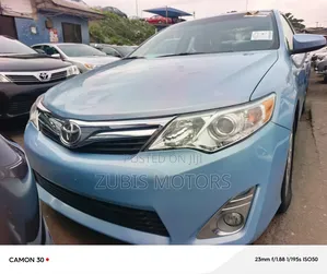 Toyota Camry XLE 4dr Sedan (2.5L 4cyl 6A) 2013 Blue