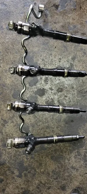 4 Diesel Fuel Injectors for Toyota Rav-4 2.0, 1cd Engine