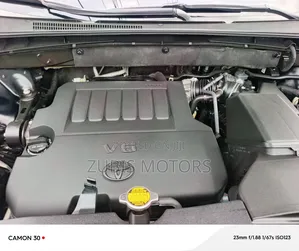 Toyota Highlander Limited Platinum 4dr SUV AWD (3.5L 6cyl 6A) 2015