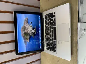 Laptop Apple MacBook 2012 8GB Intel Core i5 HDD+SSD 512GB