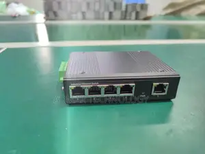 4+1 Unmanaged Industrial Ethernet Switch