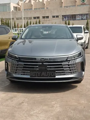 BYD Seal DM-i 2023 Silver