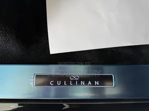 New Rolls-Royce Cullinan 2025 Black