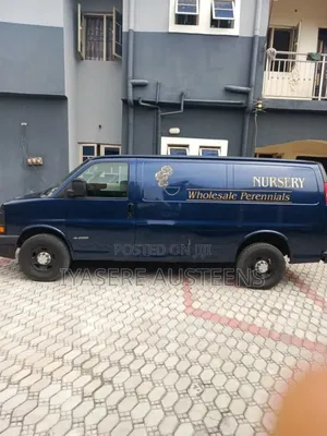 Chevrolet Shcool Bus 2004 Blue