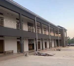 Shop for Rent in Plaza