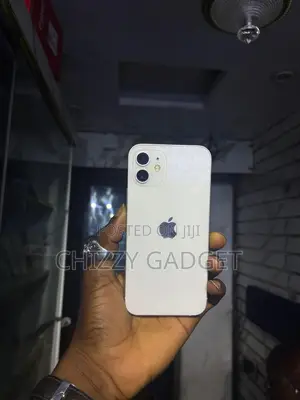 Apple iPhone 12 64 GB White