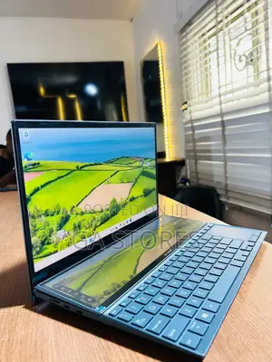 Laptop Asus Zenbook Duo 14 8GB Intel Core i7 SSD 512GB