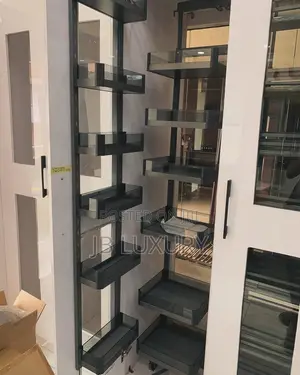 Kitchen Pantry