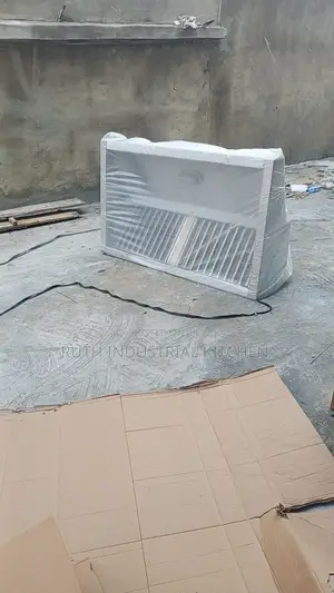 Kitchen Hood 4ft With Fan