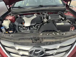 Hyundai Sonata Limited Sedan FWD (2.4L 4cyl 6A) 2013 Red