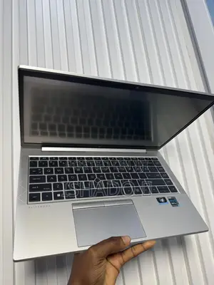 Laptop HP EliteBook 840 G8 8GB Intel Core i5 SSD 256GB