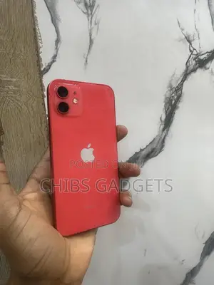 Apple iPhone 12 128 GB Red