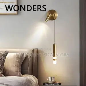 Elegant Brass Wall Sconce Light