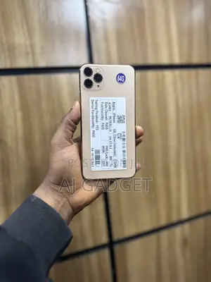 Apple iPhone 11 Pro Max 64 GB Gold